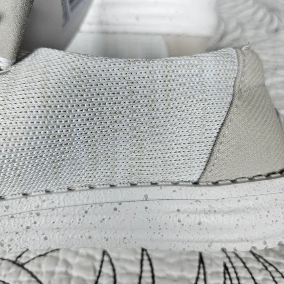 NWT Hey Dude Wendy Sport Mesh Light Gray 7 Wide slip-ons sneakers - Picture 4 of 15